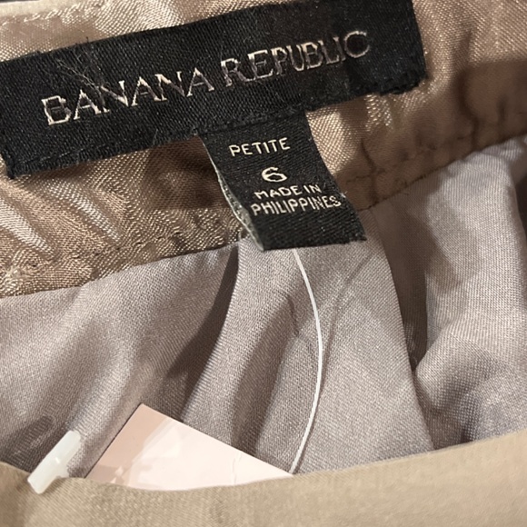 Banana Republic Silver Sequin Pencil Skirt NWT Size 6 - Picture 4 of 4